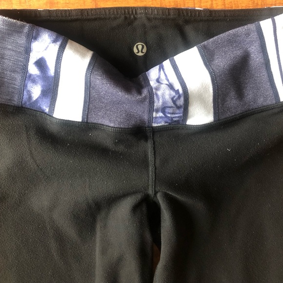 Lululemon Cropped Leggings - Picture 4 of 9